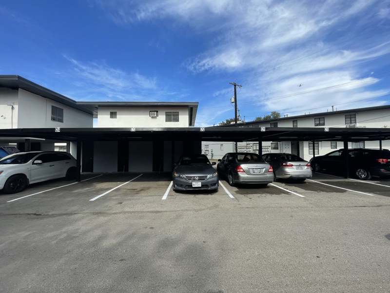 A photograph of La Bella, from our leasing system.